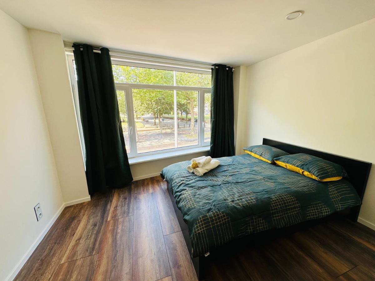 Sunshine Suites Утрехт Экстерьер фото