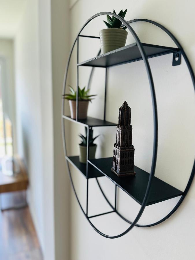 Sunshine Suites Утрехт Экстерьер фото